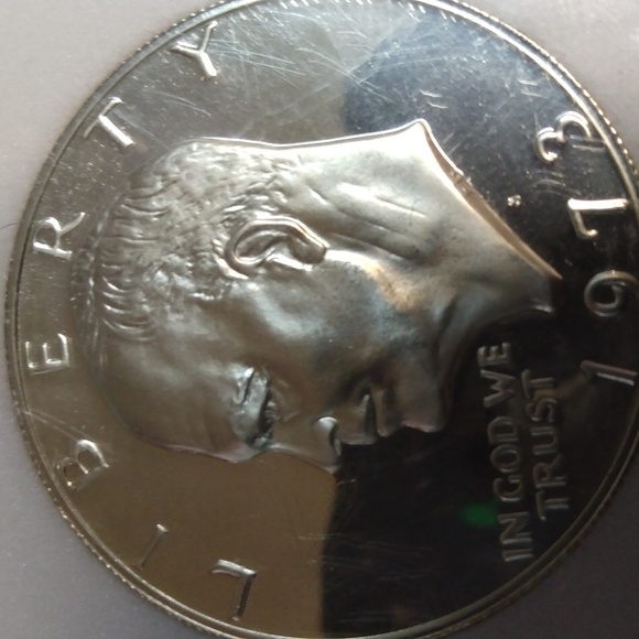 Eisenhower UNCIRCULATED silver PR 70 (4) Dollar Coins 1971s, 1972s, 1973s, 1974s - Picture 13 of 17